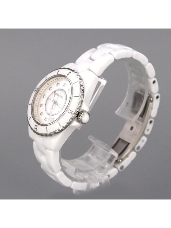 Chanel 33 Ceramic Quartz Watch main image 5